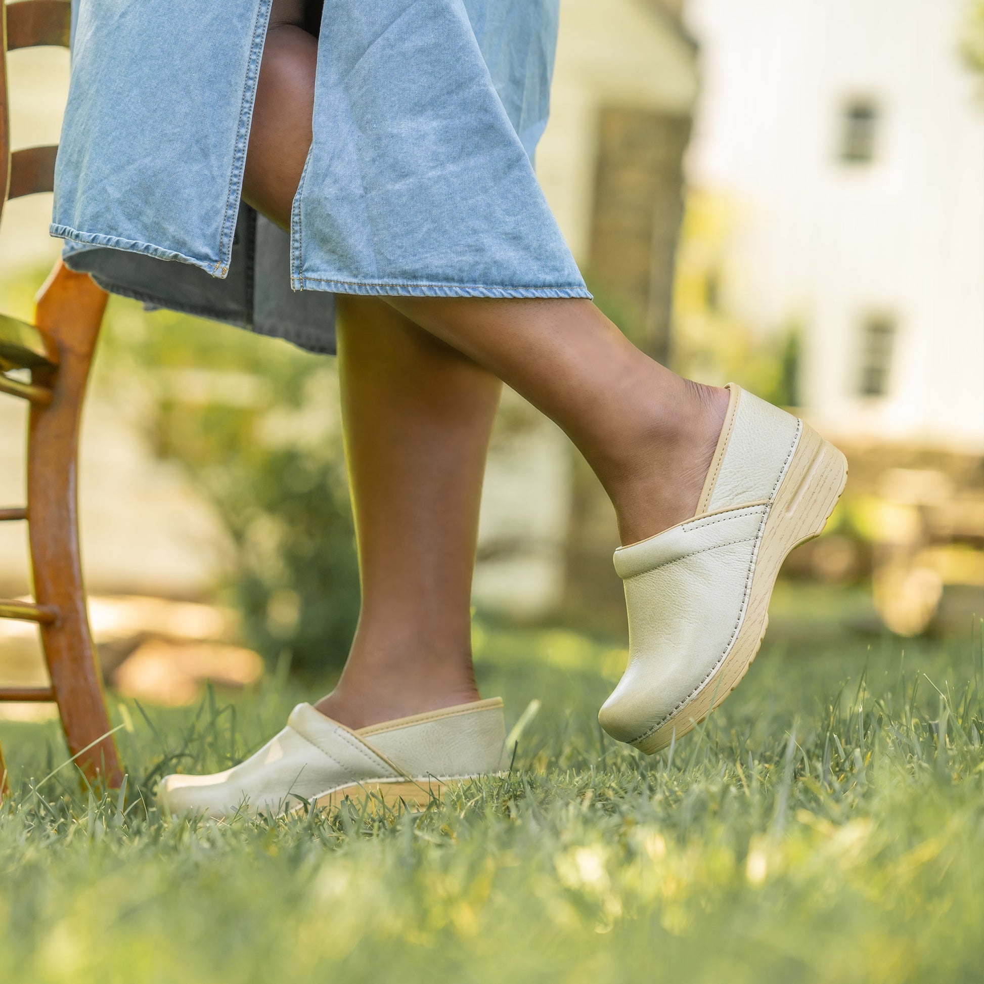Dansko Professional Sand Milled Burnished