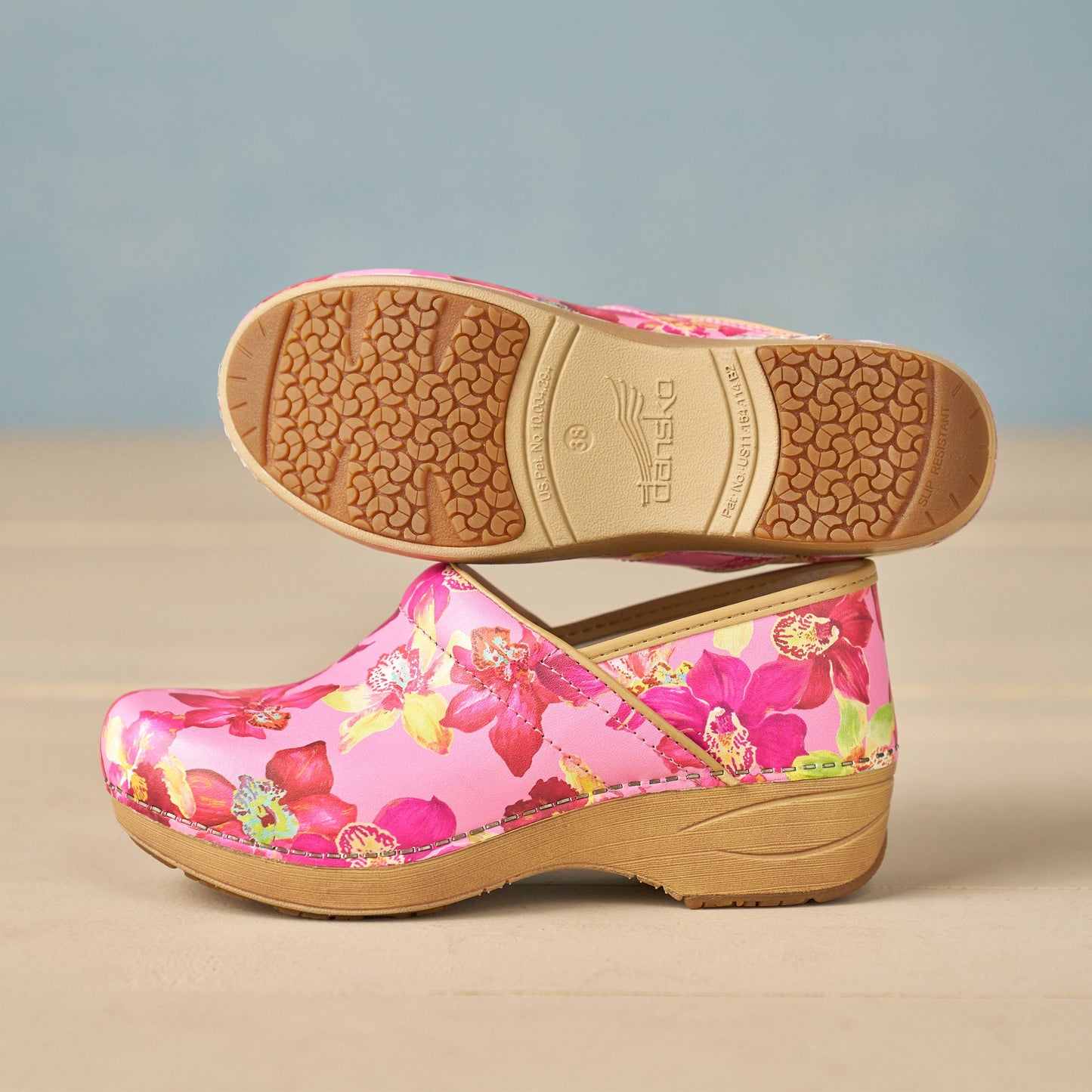 Dansko XP 2.0 Tropical Pink Leather