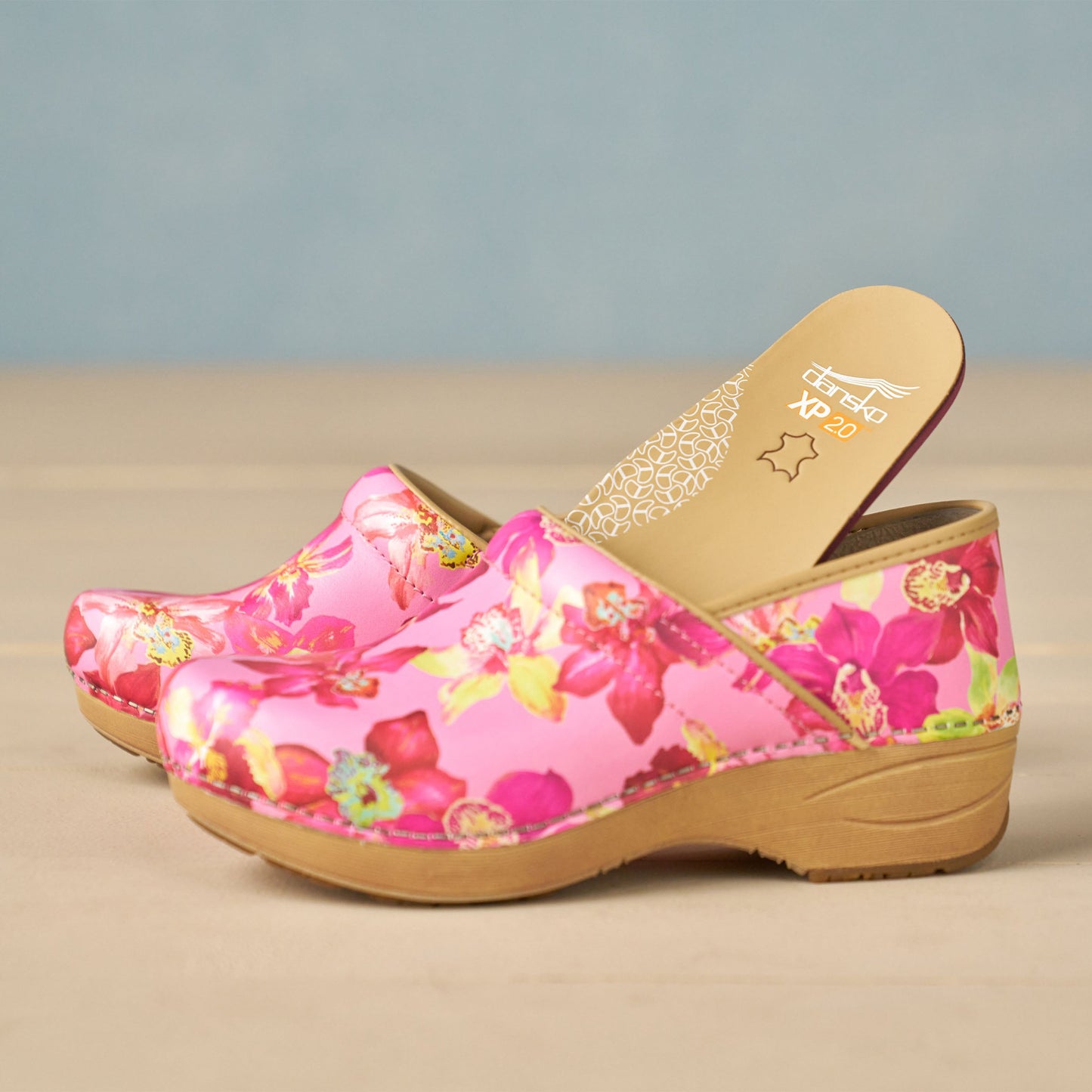 Dansko XP 2.0 Tropical Pink Leather
