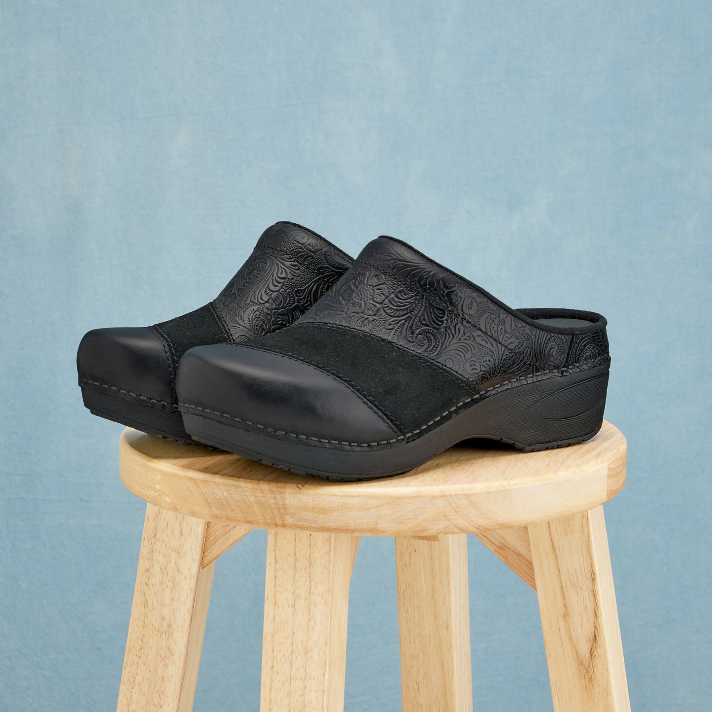 Dansko Zinnia Black Multi