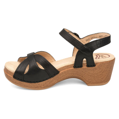 Dansko Season Black Full Grain