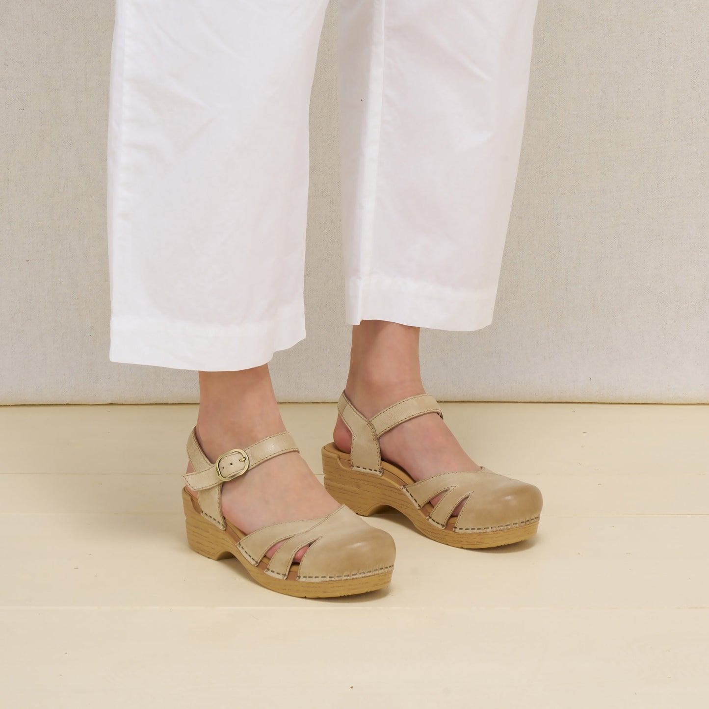 Dansko Margreta Biscotti Leather