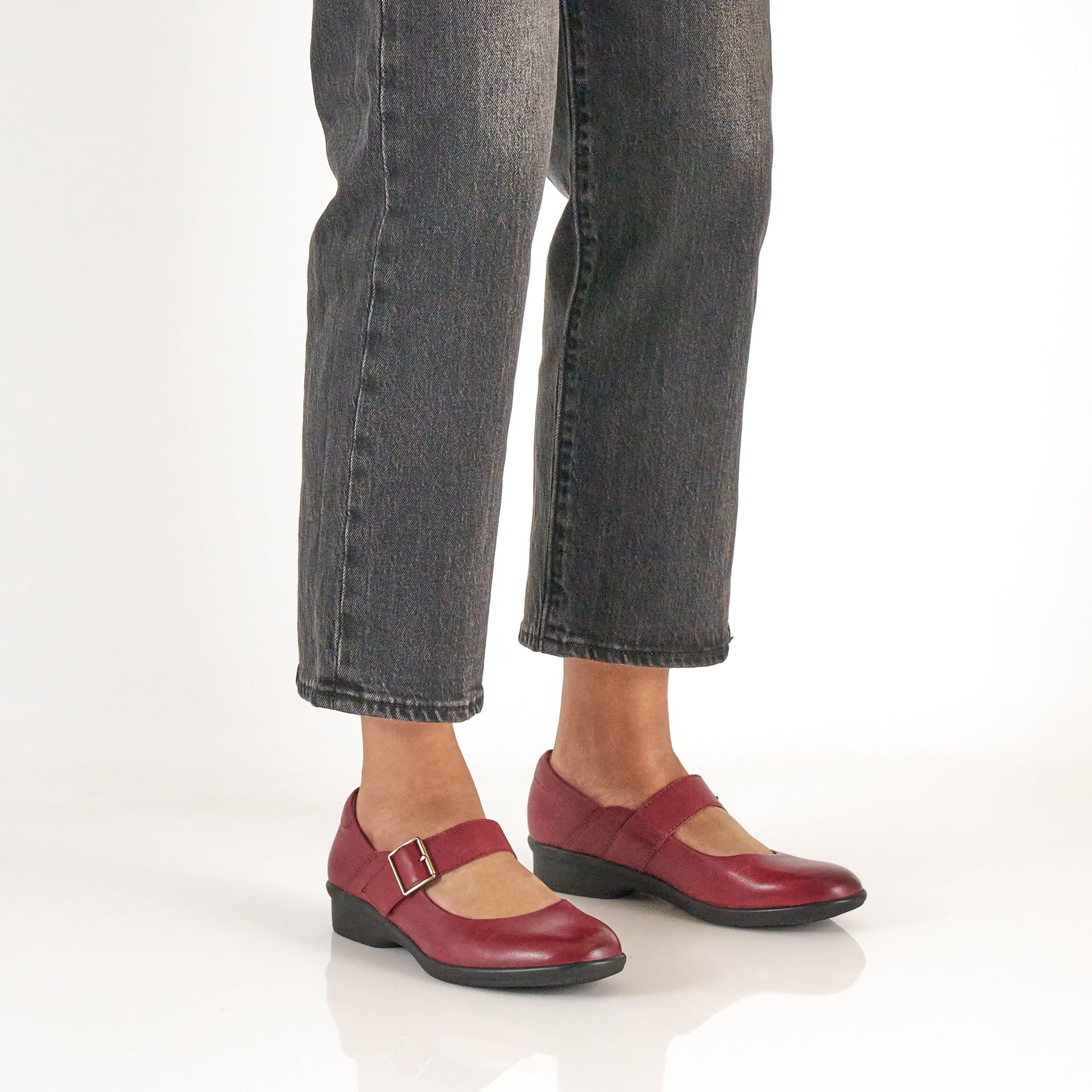 Dansko Collette Red Burnished Nubuck
