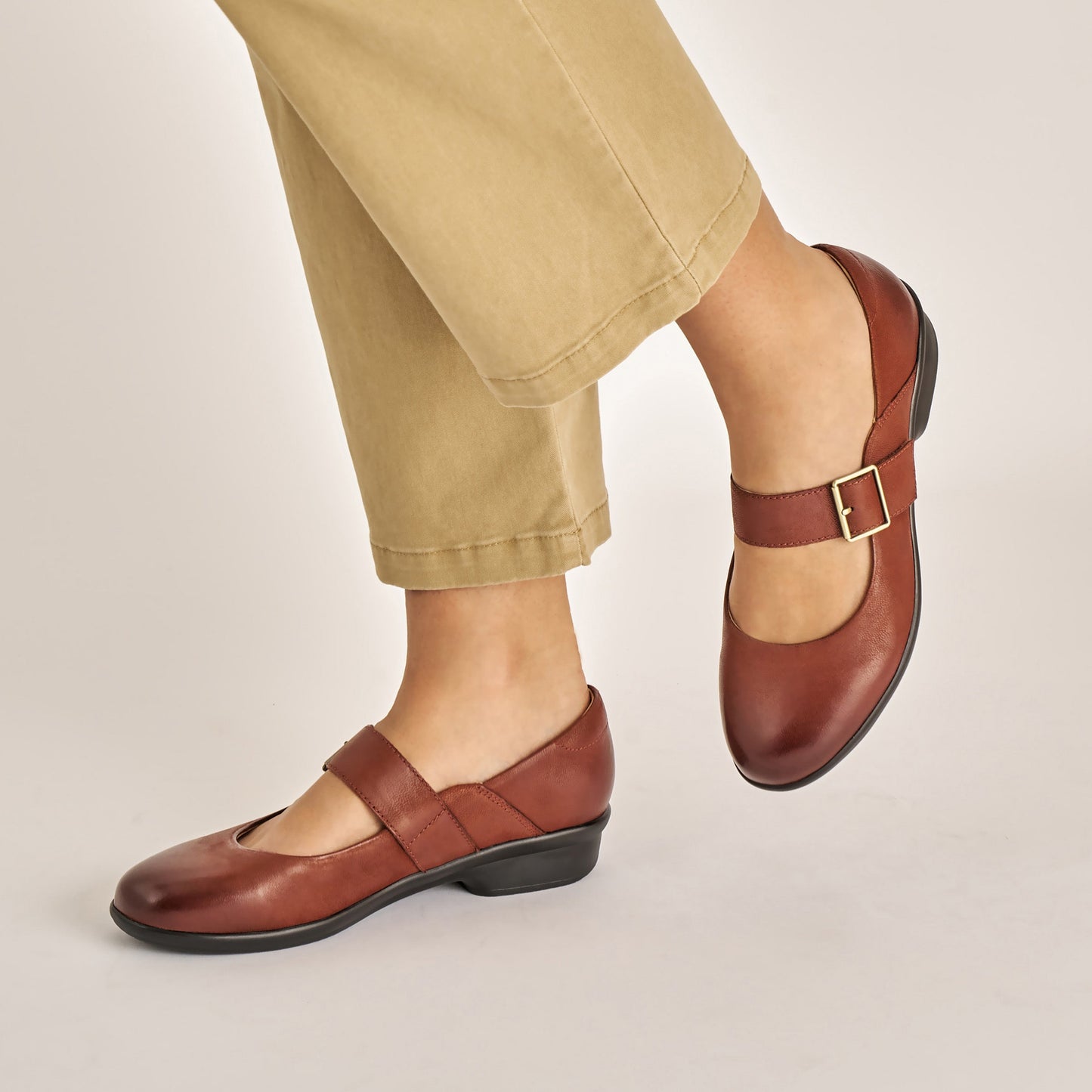 Dansko Collette Russet Burnished Nubuck