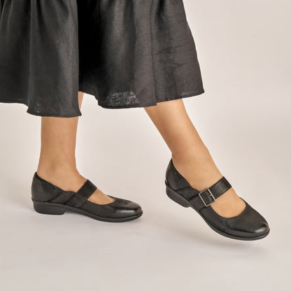 Dansko Collette Black Burnished Nubuck