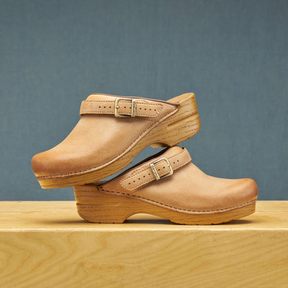 Dansko Ingrid Honey Distressed