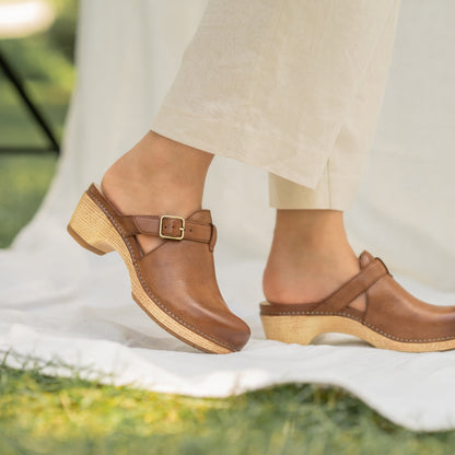 Dansko Leandra Brown Leather