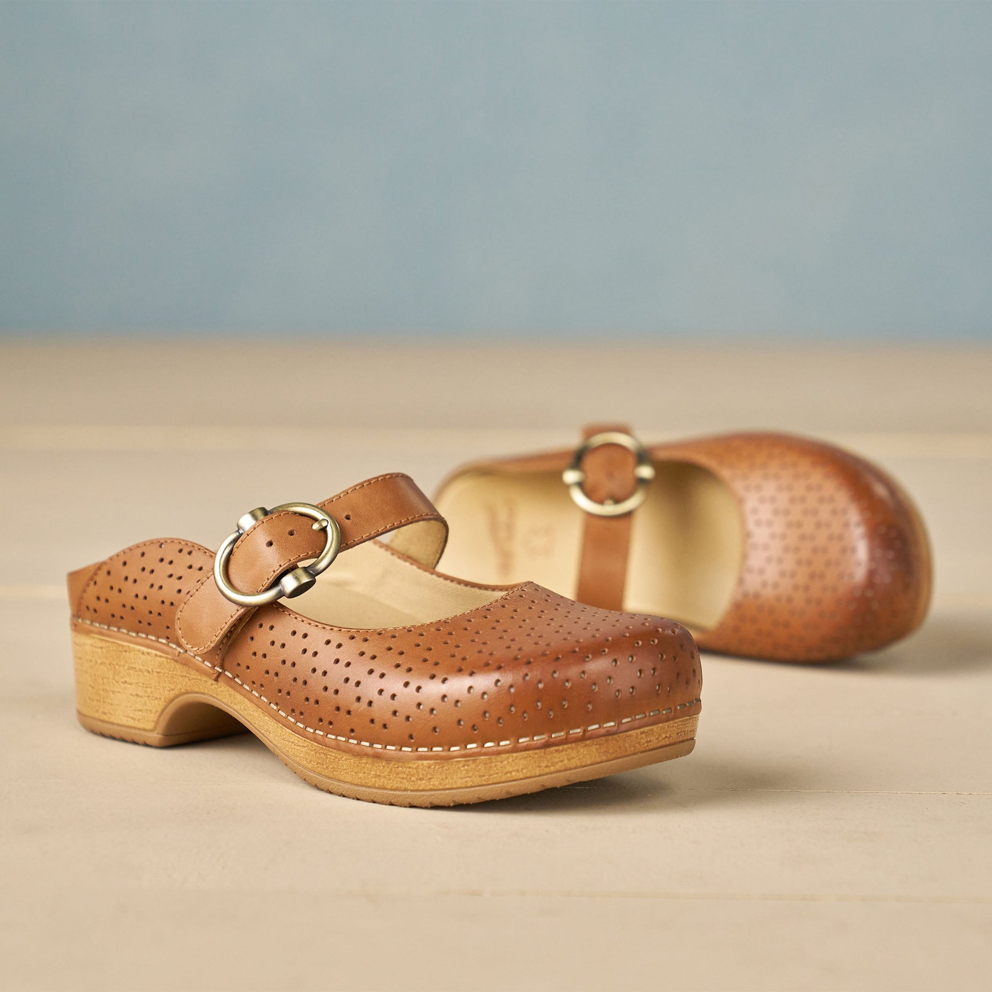 Dansko Blaire Clog Tan