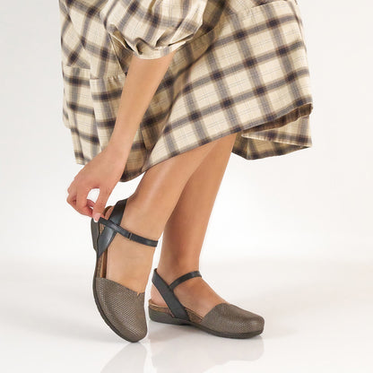 Dansko Rowan Grey/Pewter Leather