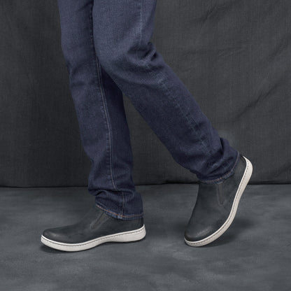 Dansko Trent Black Burnished Suede