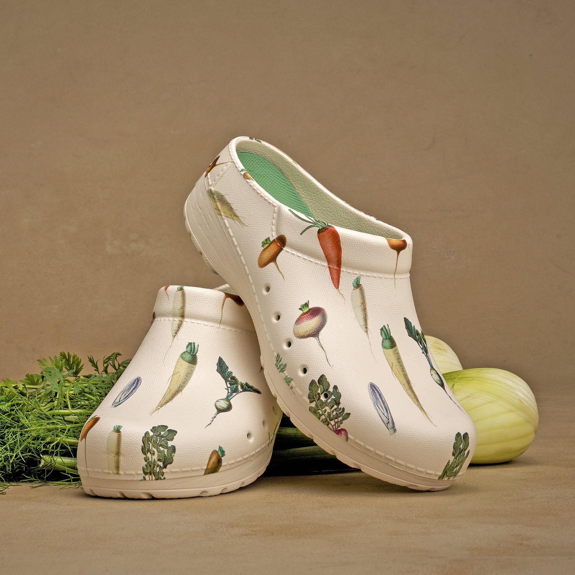 Dansko Kane Vintage Garden