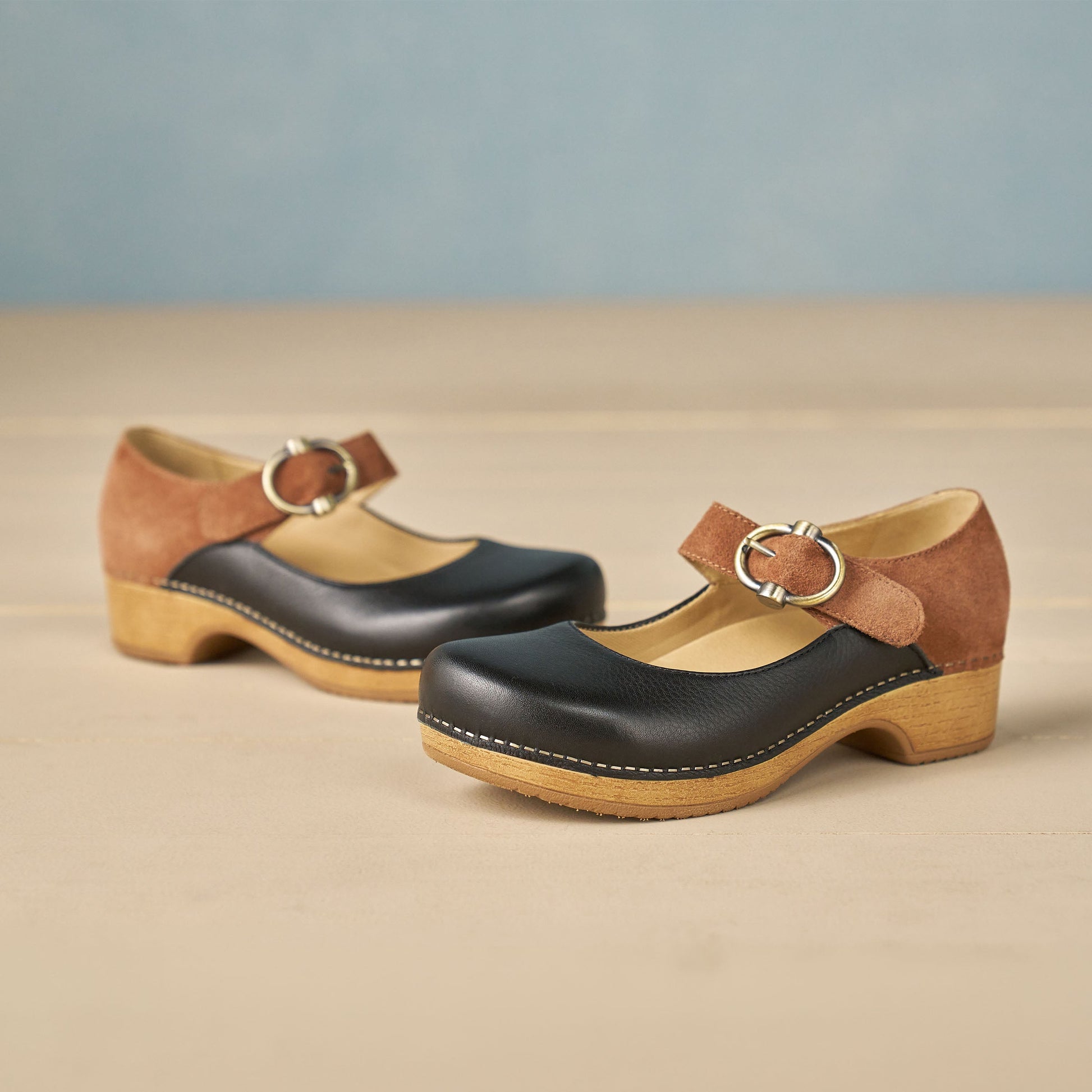 Dansko Bonny Mary Jane Black/Luggage