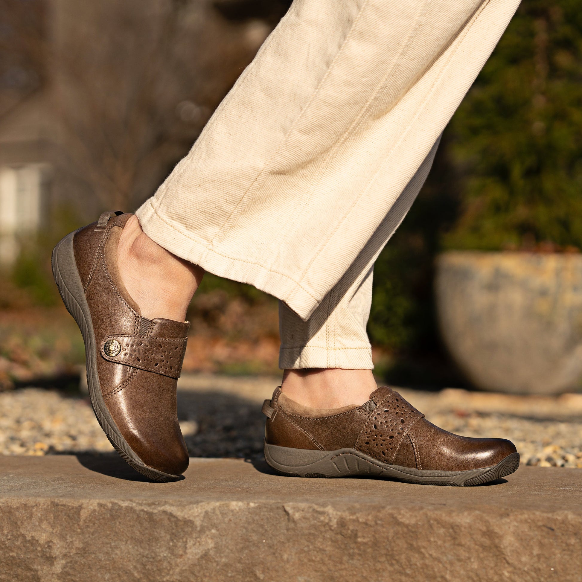 Dansko Sallie Stone Waxy Burnished