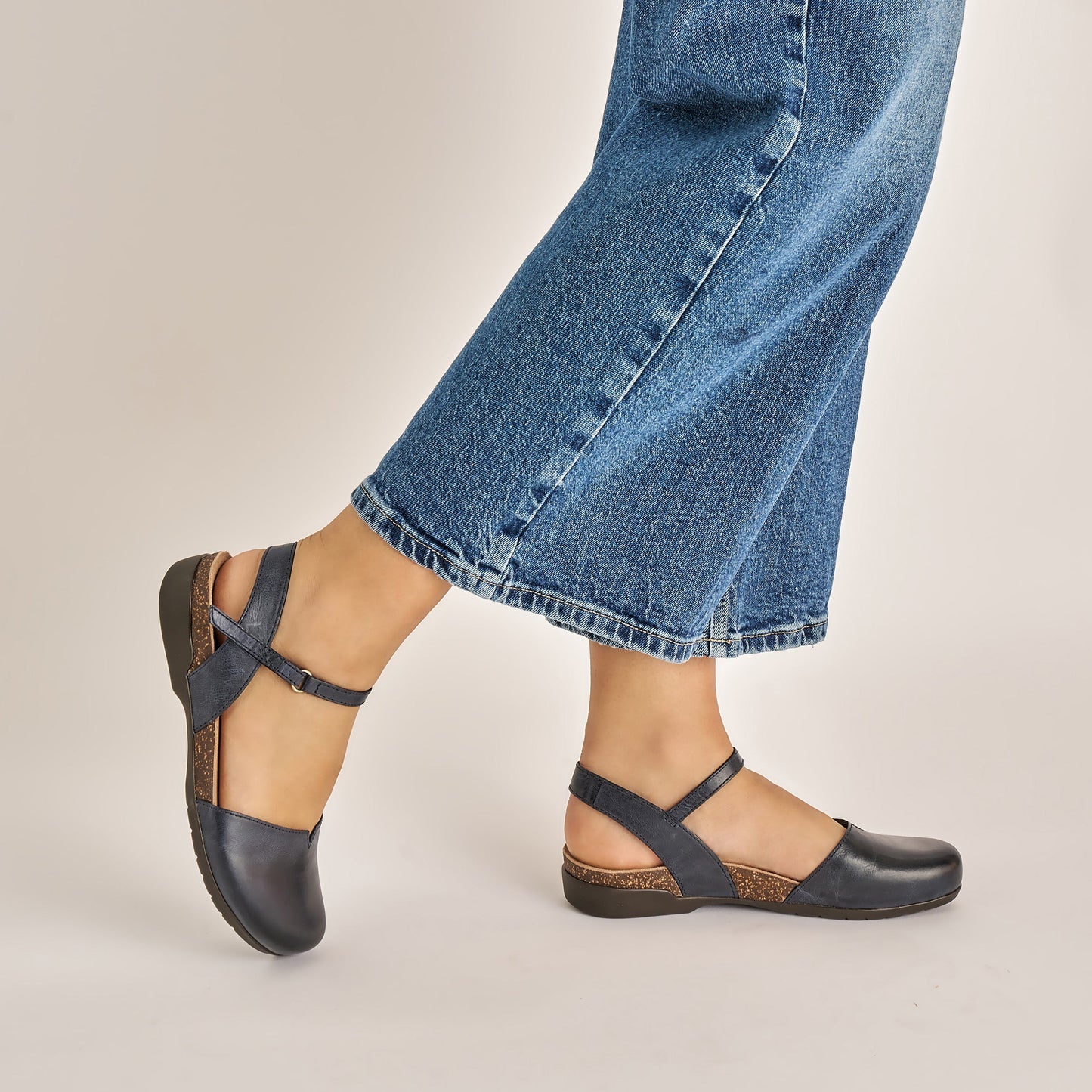 Dansko Rowan Navy Waxy Burnished