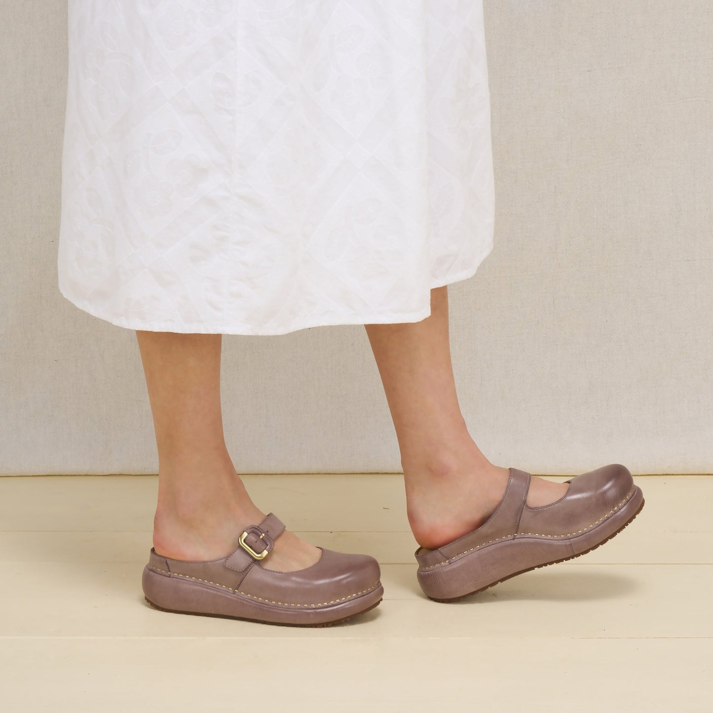 Dansko Kimberly Dusty Lilac Leather
