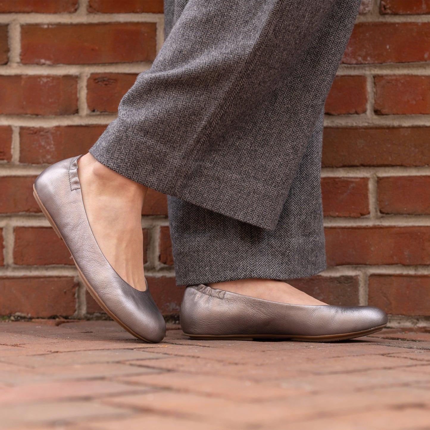 Dansko Mollie Pewter Metallic
